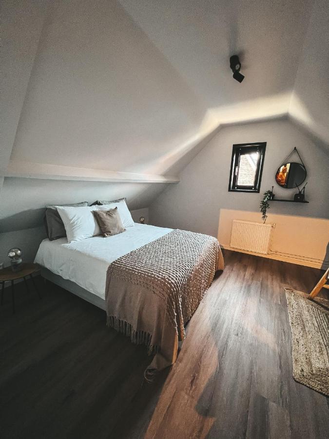 Вилла Het Amsterdamse Raadhuisje Landsmeer Экстерьер фото